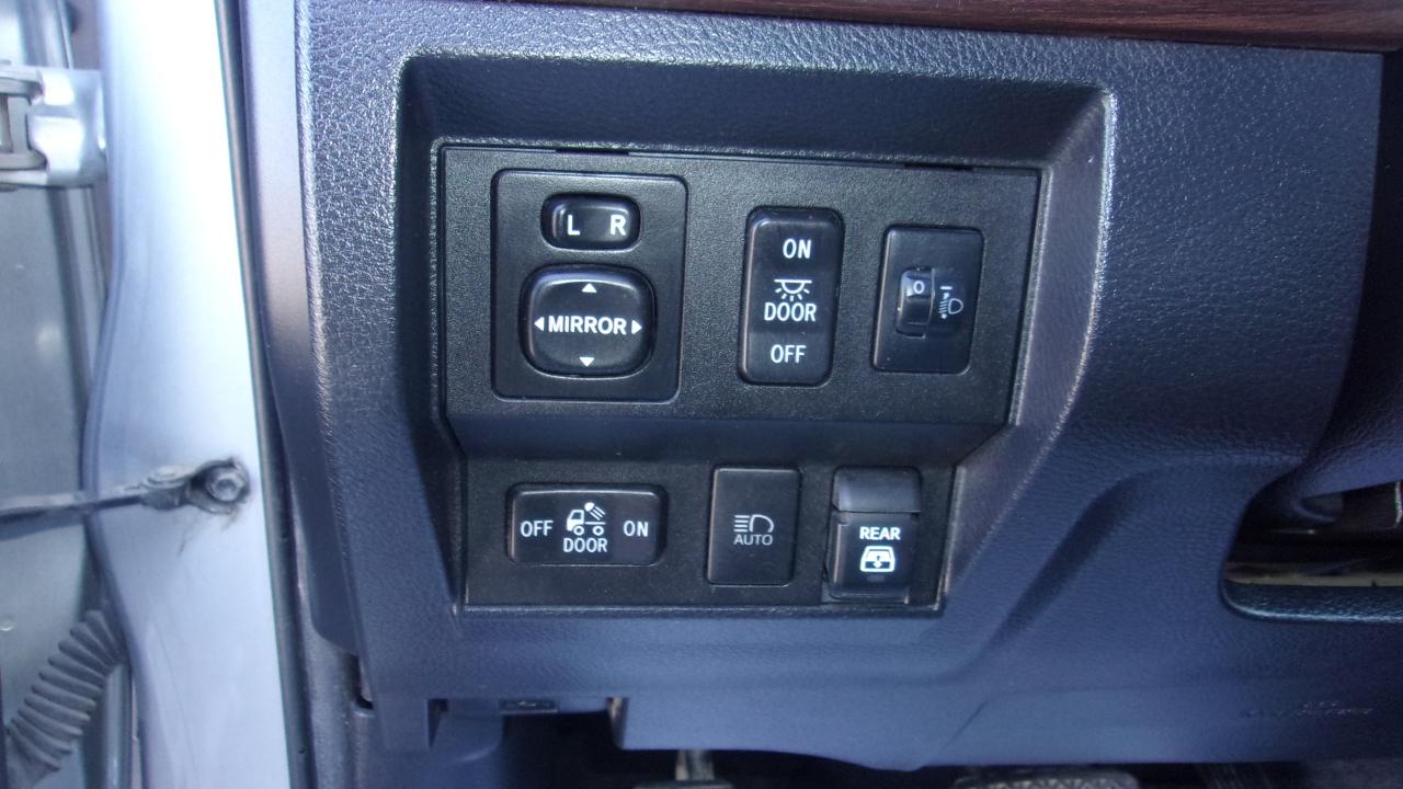 Toyota Tundra Limited 5.7L CrewMax 4WD 2019