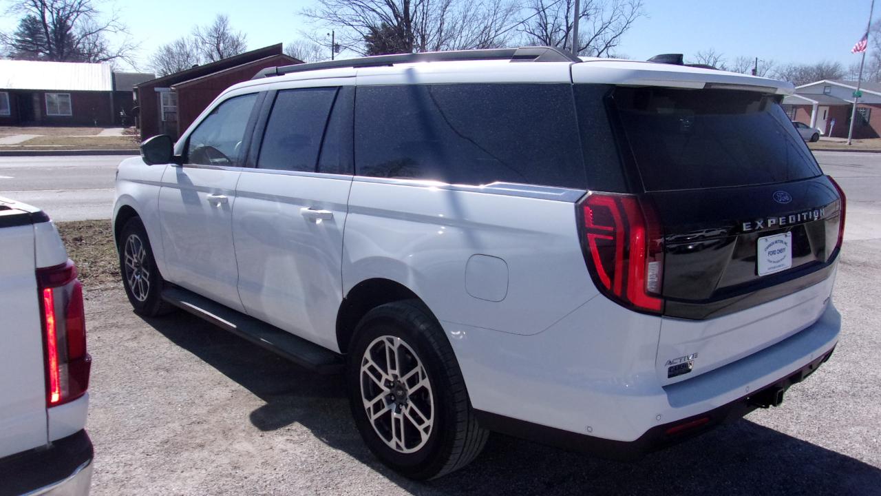 Ford Expedition Active 4WD 2025