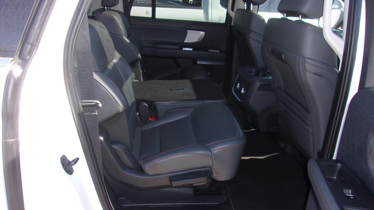 Ford Expedition Active 4WD 2025