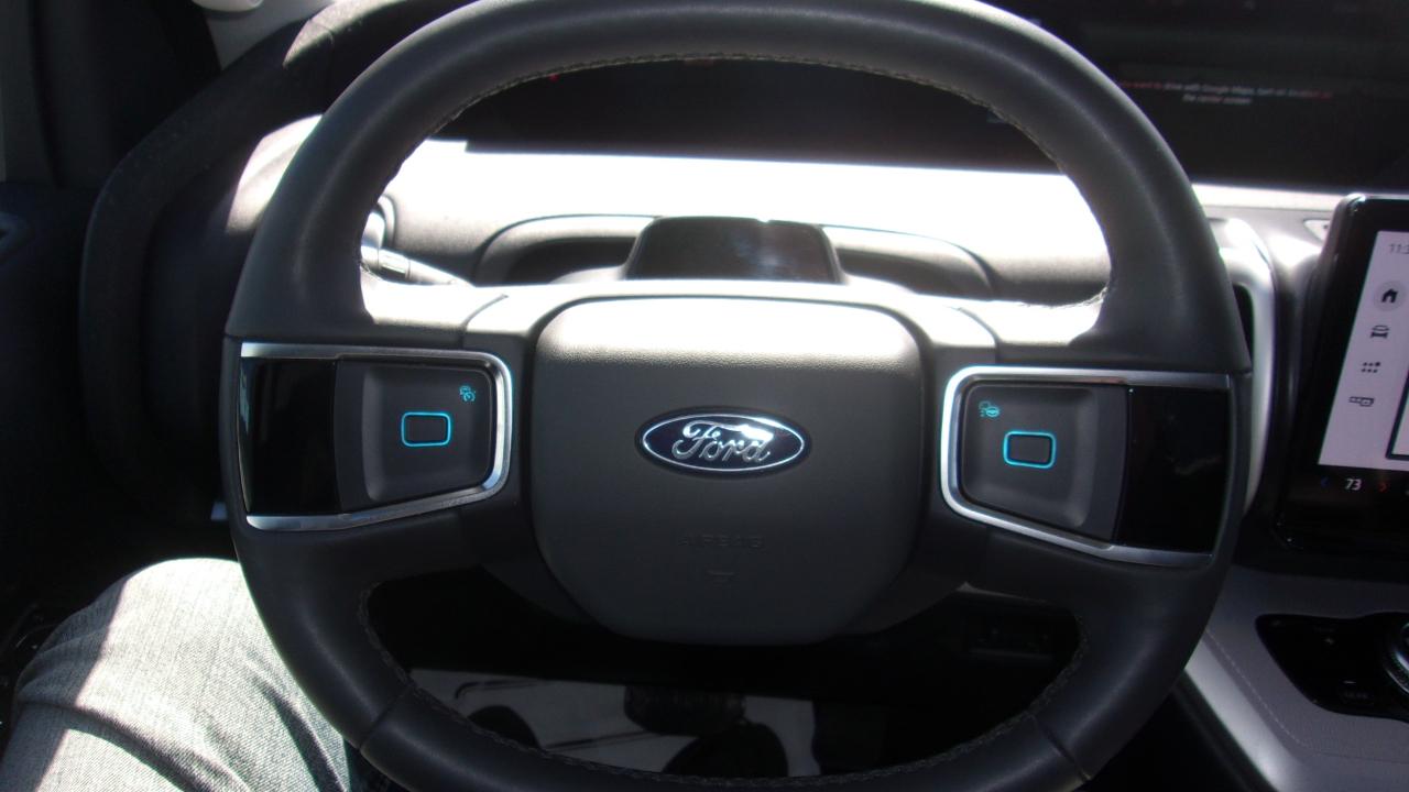 Ford Expedition Active 4WD 2025