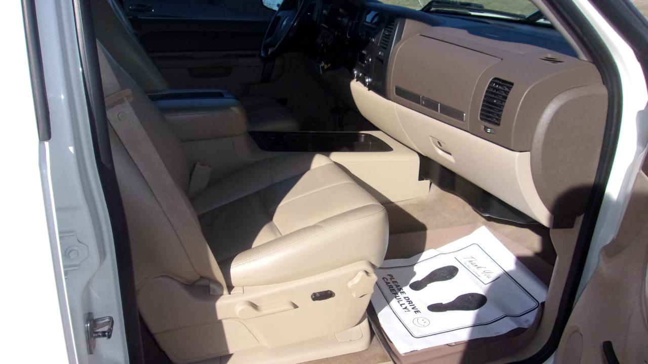 Chevrolet Silverado 1500 LT Crew Cab 4WD 2012