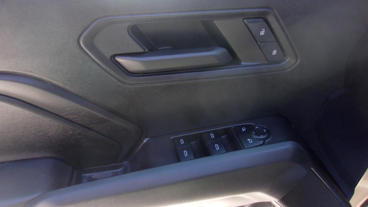 Chevrolet Colorado Work Truck Crew Cab 4WD 2023