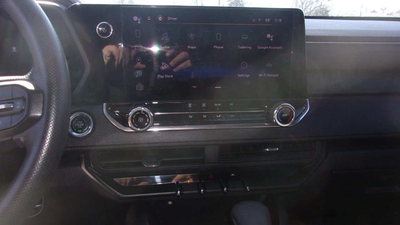 Chevrolet Colorado Work Truck Crew Cab 4WD 2023