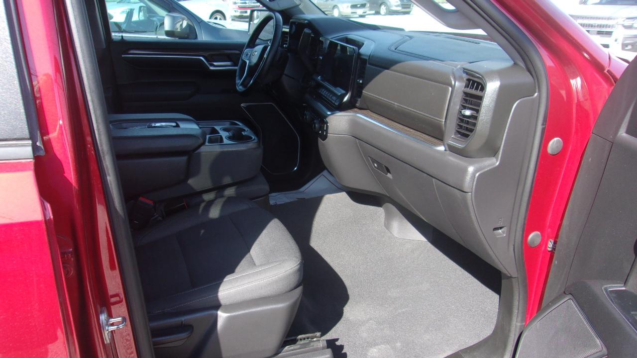 Chevrolet Silverado 1500 LT Crew Cab 4WD 2023