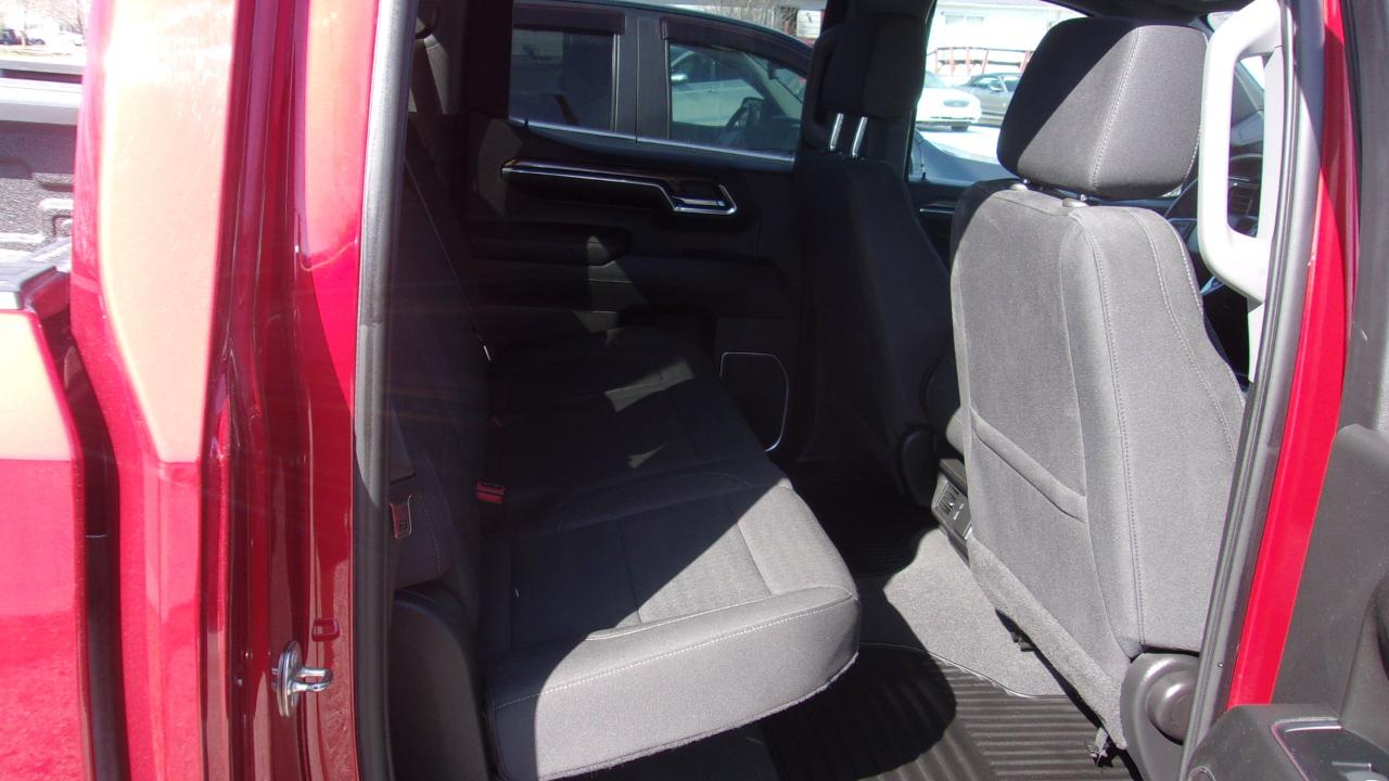 Chevrolet Silverado 1500 LT Crew Cab 4WD 2023