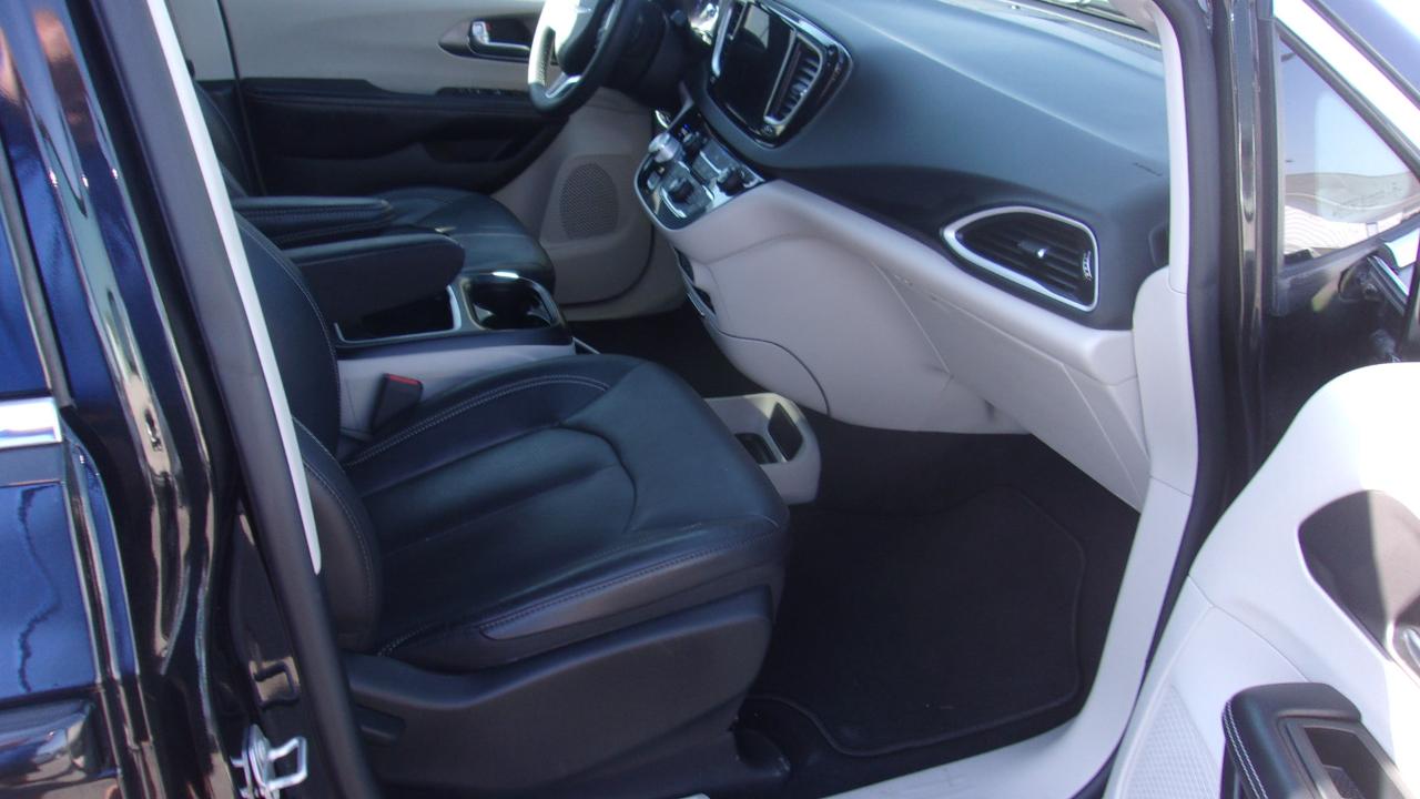 Chrysler Pacifica Touring-L 2022