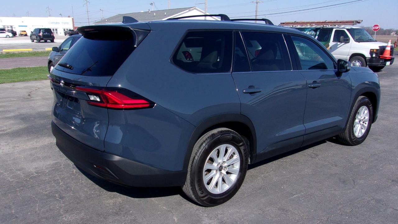 Toyota Grand Highlander XLE AWD 2024