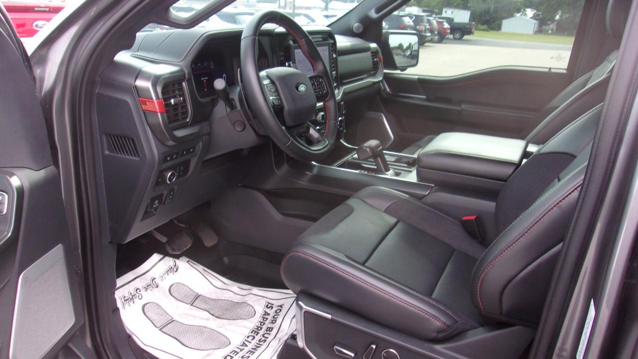 Ford F-150 Raptor SuperCrew 4WD 2024