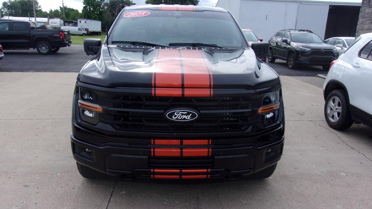Ford F-150 XLT SuperCrew 4WD 2025