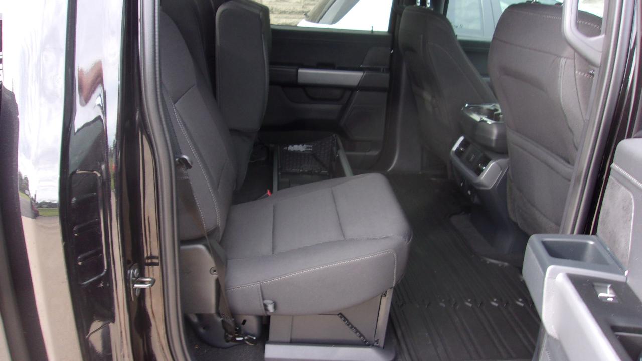 Ford F-150 XLT SuperCrew 4WD 2025