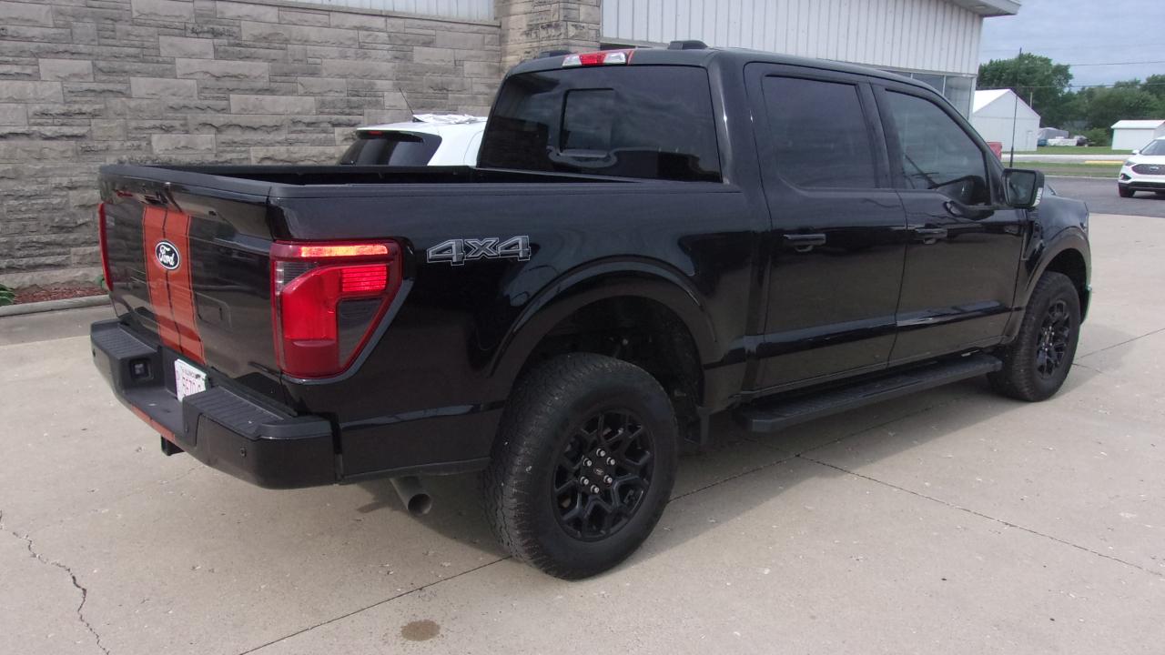 Ford F-150 XLT SuperCrew 4WD 2025