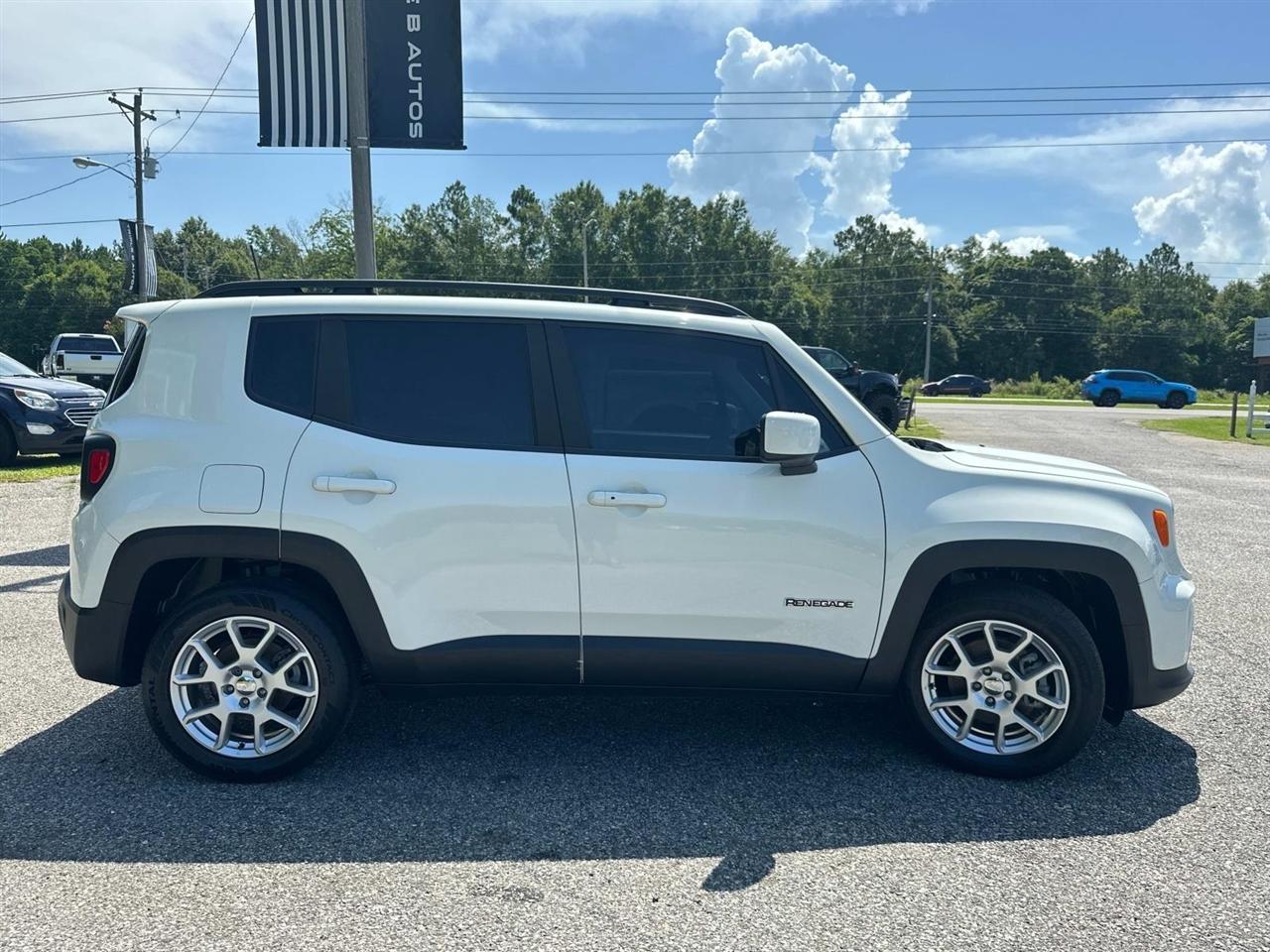 Jeep Renegade Latitude FWD 2021