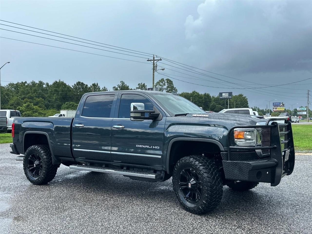 GMC Sierra 2500HD 4WD Crew Cab 153.7" Denali 2019