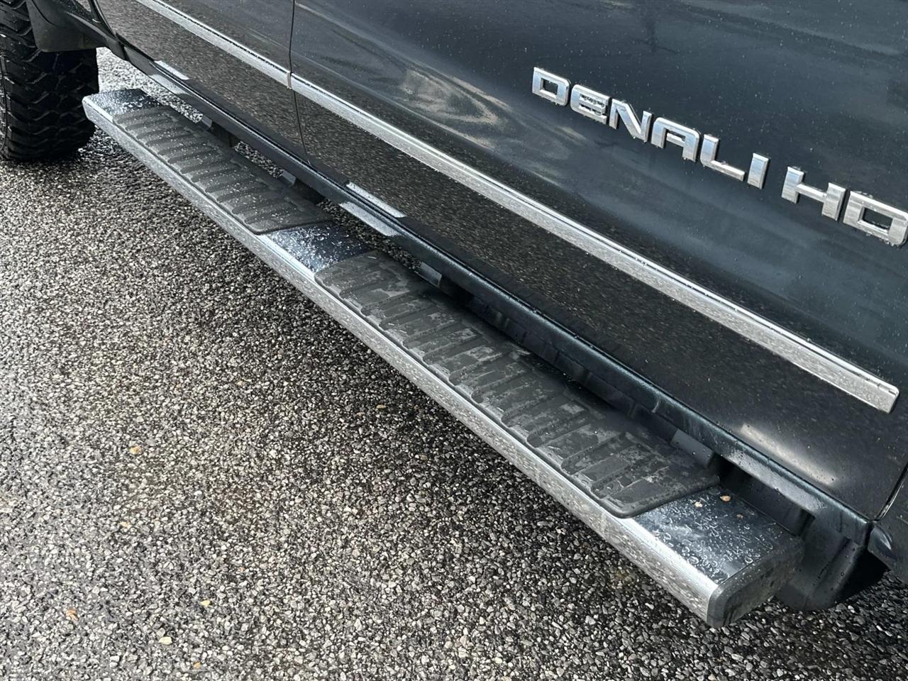 GMC Sierra 2500HD 4WD Crew Cab 153.7" Denali 2019