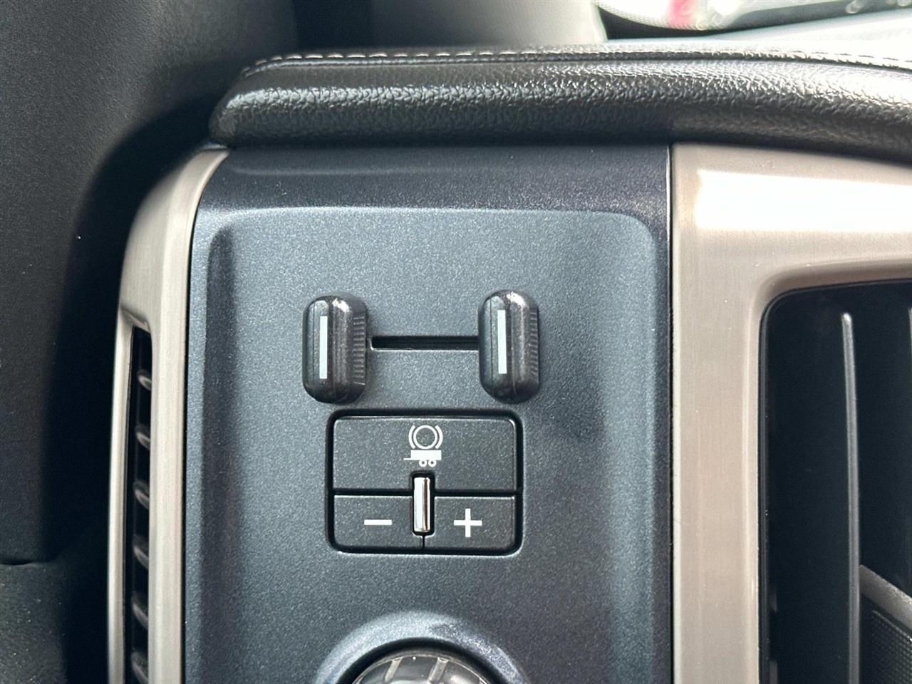 GMC Sierra 2500HD 4WD Crew Cab 153.7" Denali 2019