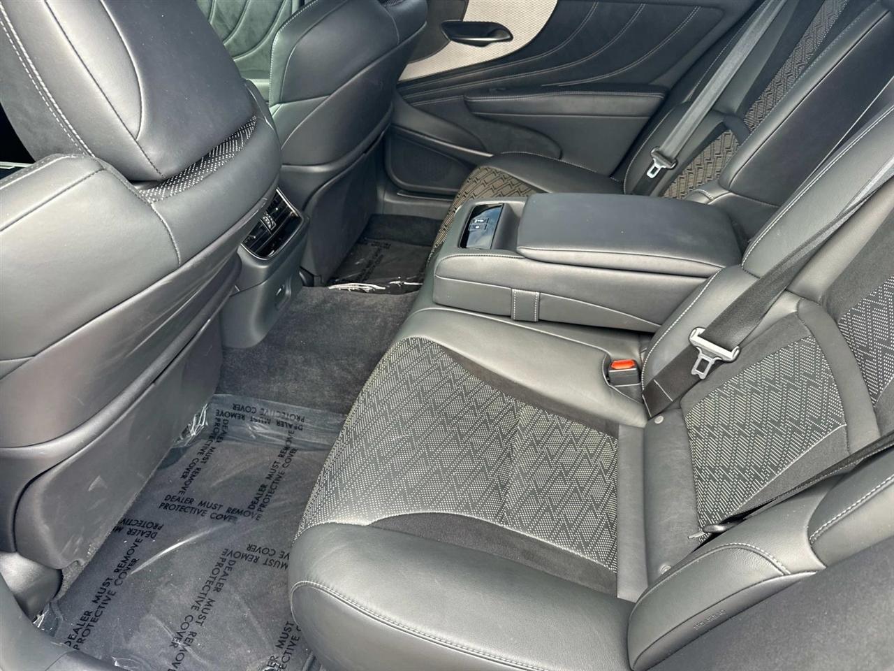 Lexus LS 500 LS 500 F Sport RWD 2021