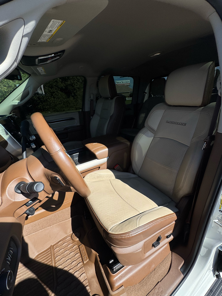 2023 Ram 2500 Laramie photo 10