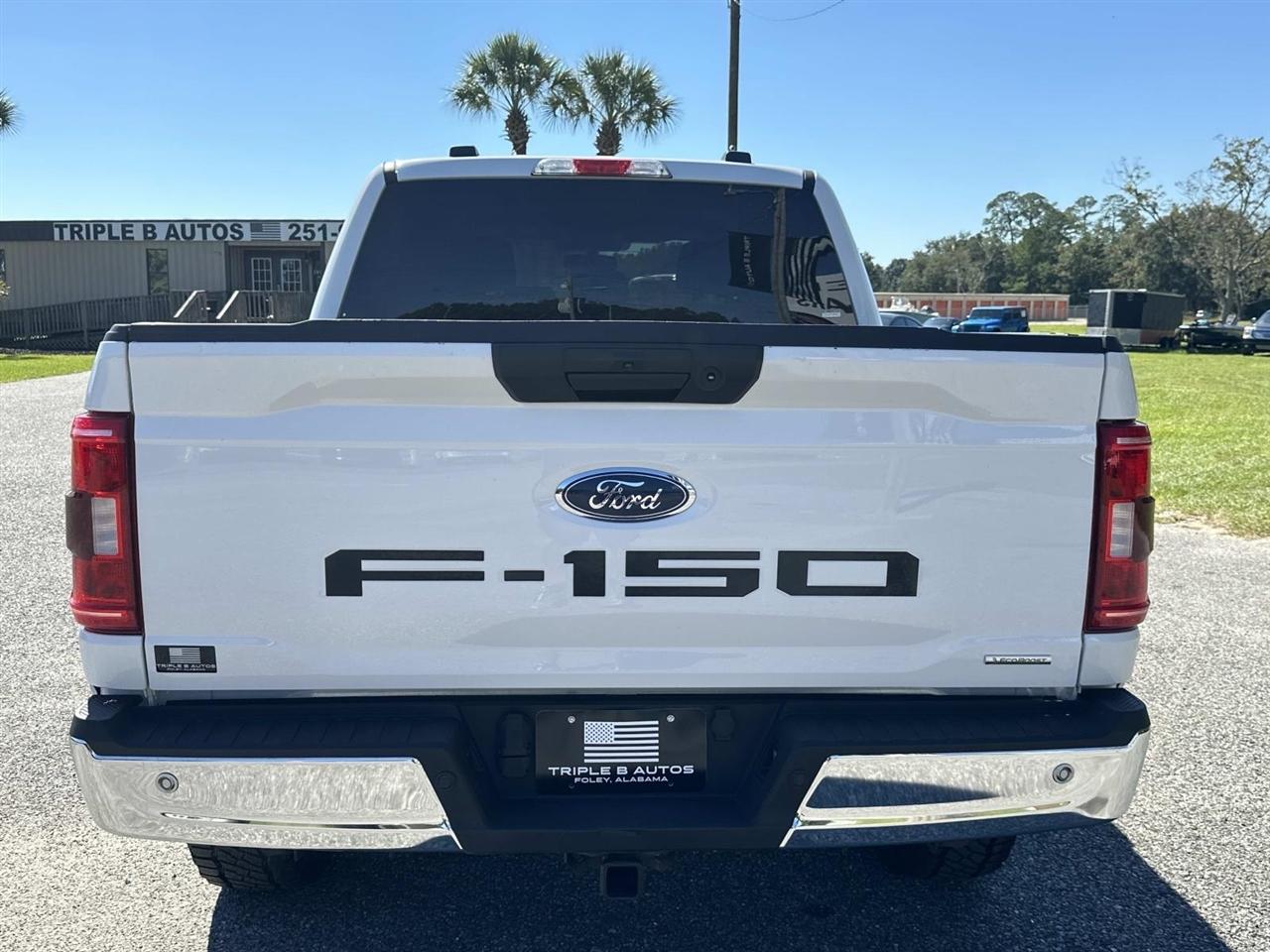 Ford F-150 4WD SuperCrew 139" XLT 2022