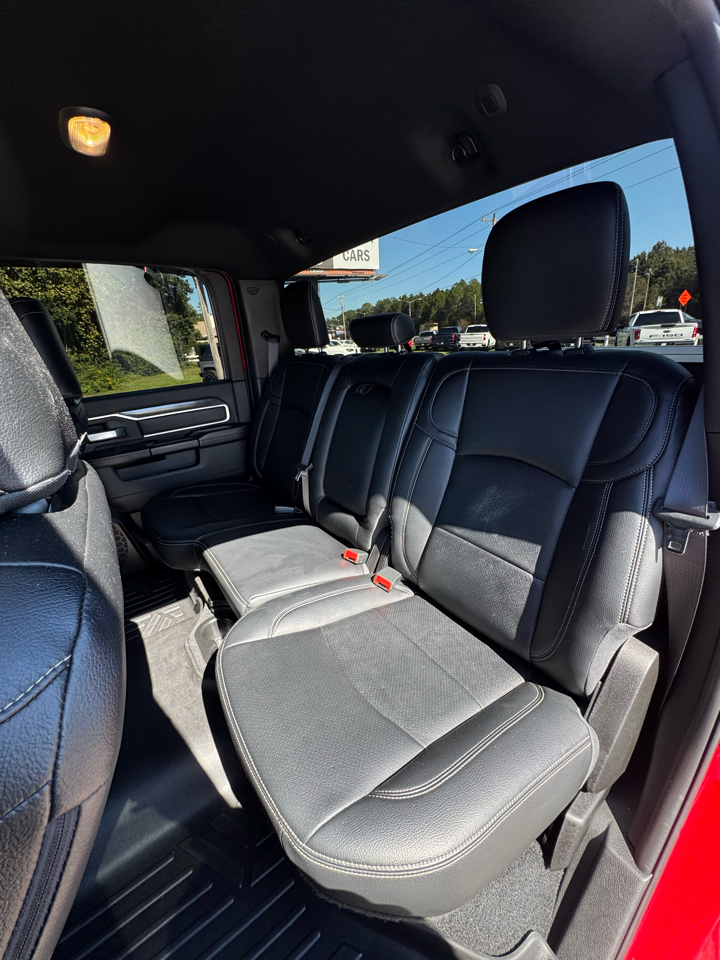 RAM 2500 Big Horn 4x4 Crew Cab 6'4" Box 2020 RAM 2500 Big Horn 4x4 Crew Cab 6'4" Box 2020