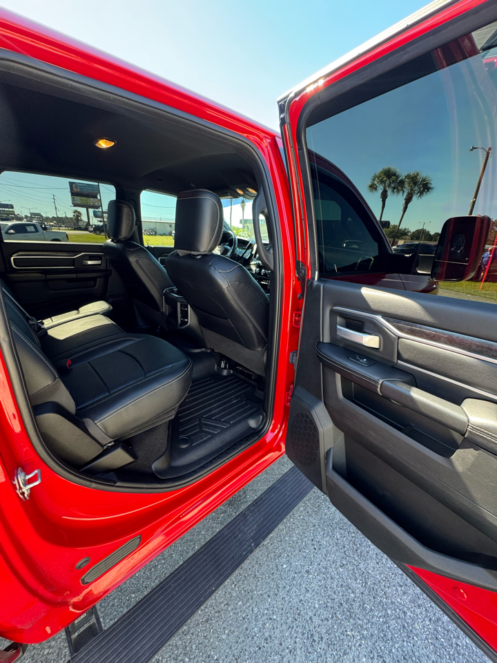 RAM 2500 Big Horn 4x4 Crew Cab 6'4" Box 2020 RAM 2500 Big Horn 4x4 Crew Cab 6'4" Box 2020