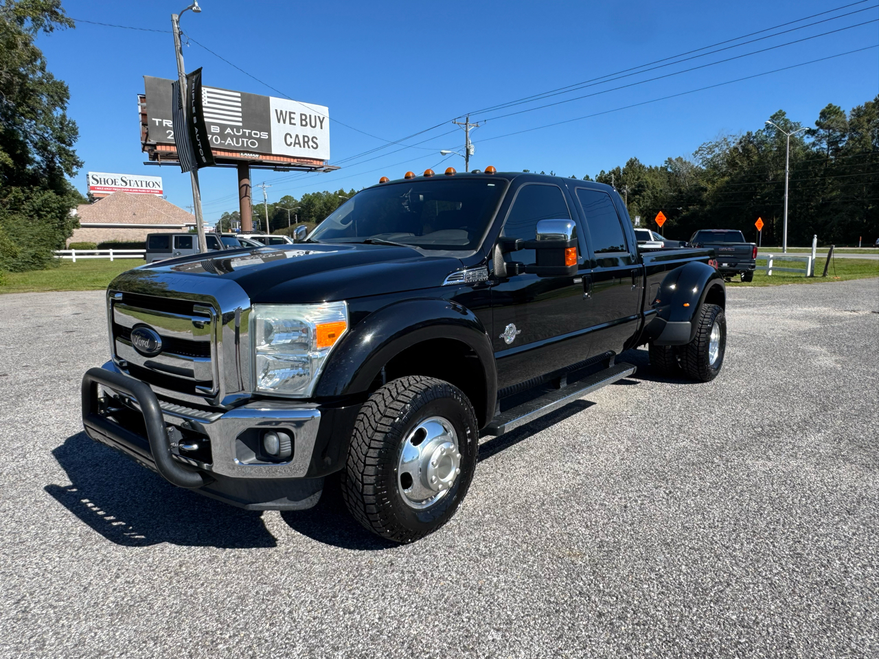 Ford Super Duty F-350 DRW 4WD Crew Cab 172" Lariat 2016 Ford Super Duty F-350 DRW 4WD Crew Cab 172" Lariat 2016