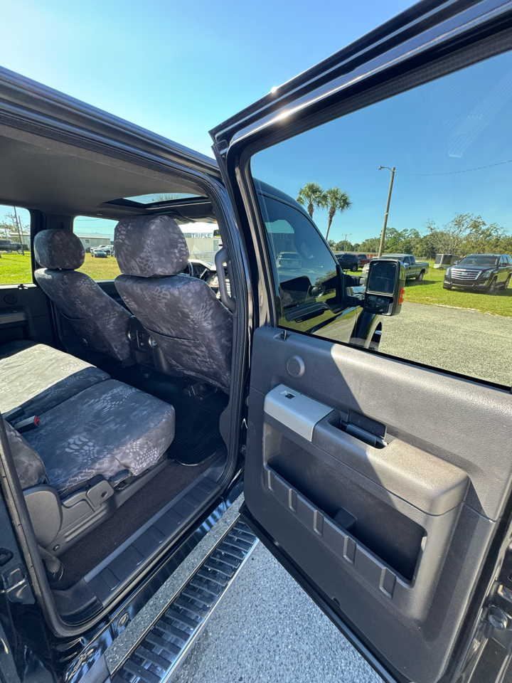 Ford Super Duty F-350 DRW 4WD Crew Cab 172" Lariat 2016 Ford Super Duty F-350 DRW 4WD Crew Cab 172" Lariat 2016