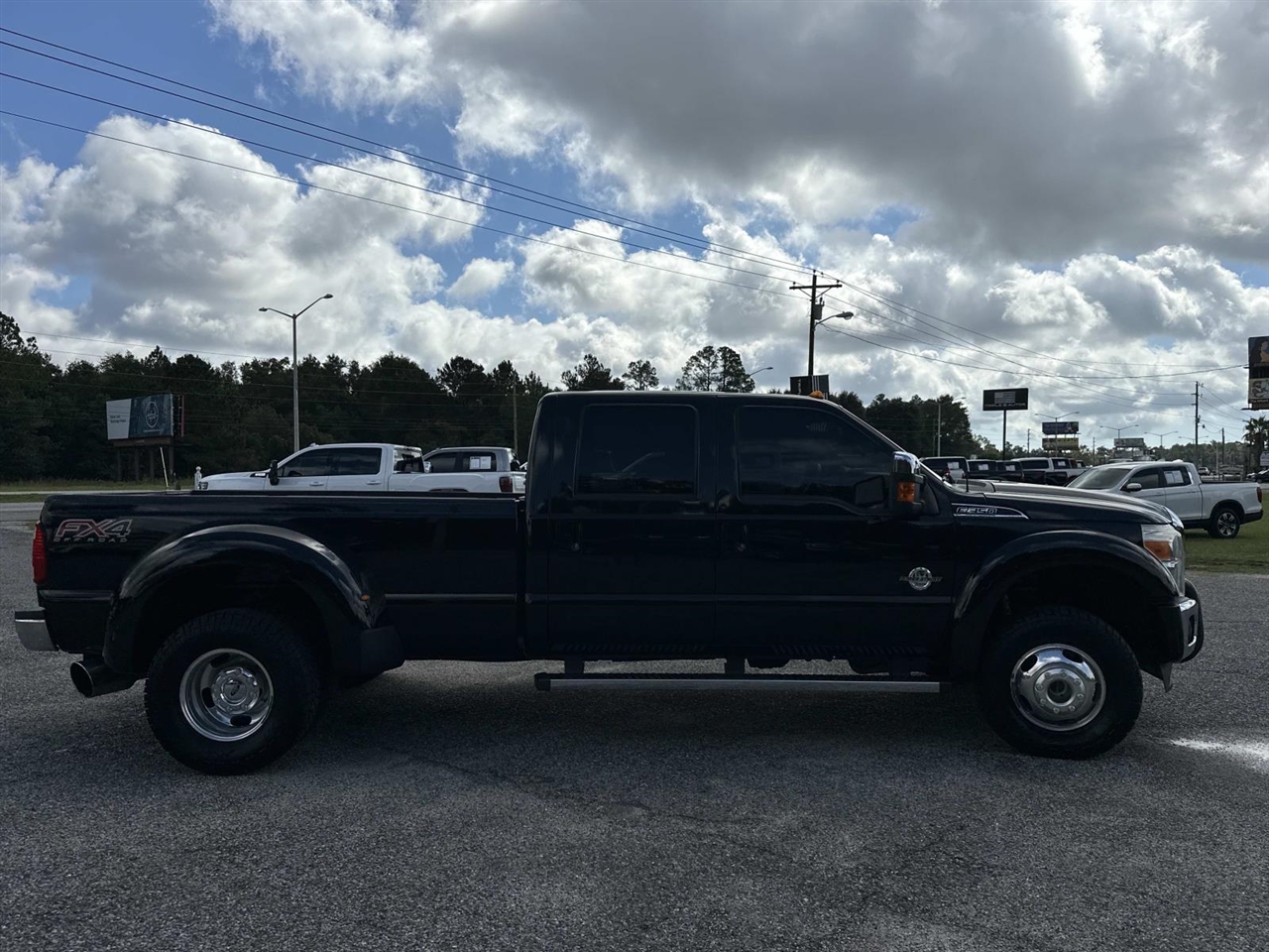 2016 Ford F-350 Lariat photo 3