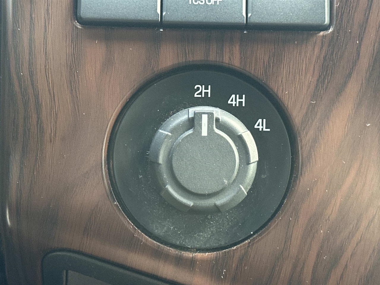 2016 Ford Super Duty F-350 DRW 4WD Crew Cab 172" Lariat