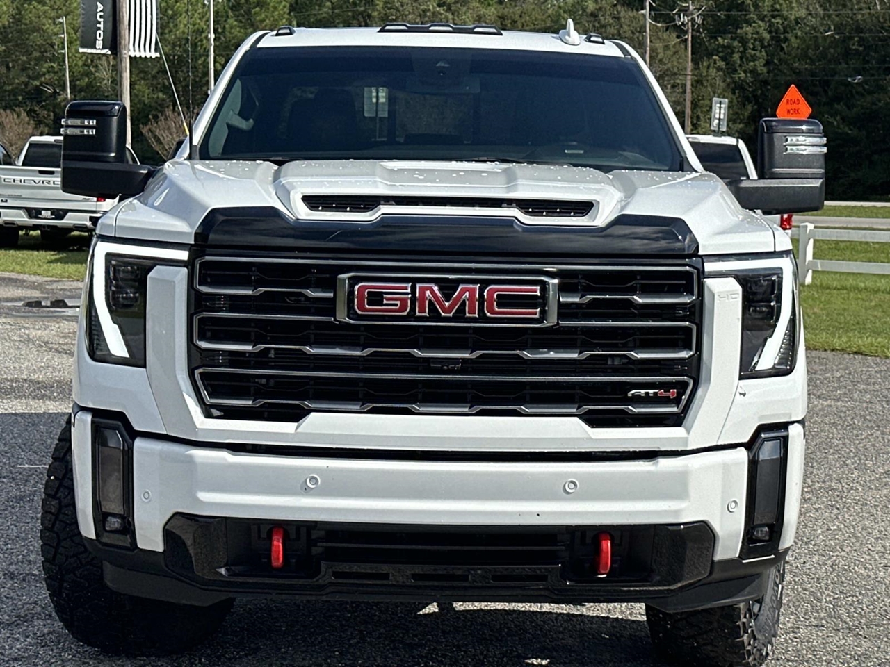 GMC Sierra 2500HD 4WD Crew Cab 159" AT4 2024 GMC Sierra 2500HD 4WD Crew Cab 159" AT4 2024