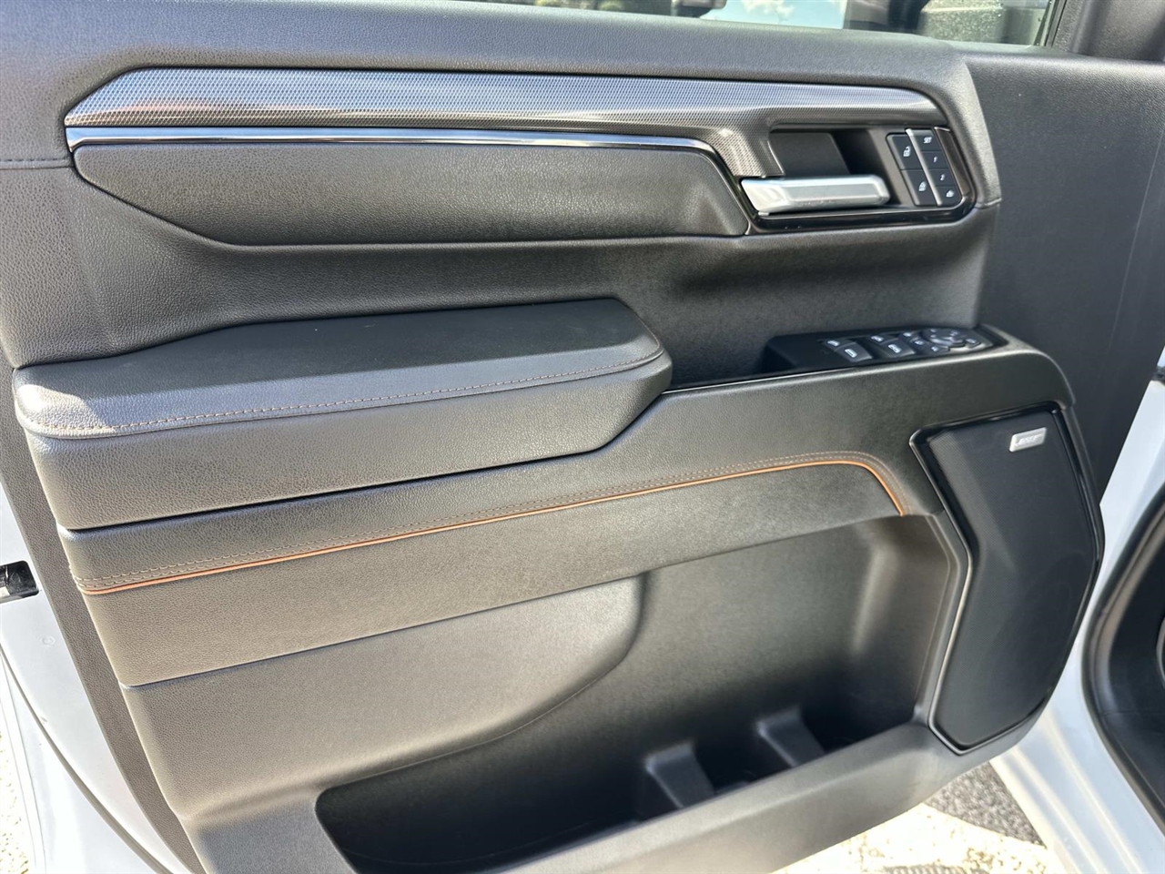 GMC Sierra 2500HD 4WD Crew Cab 159" AT4 2024 GMC Sierra 2500HD 4WD Crew Cab 159" AT4 2024