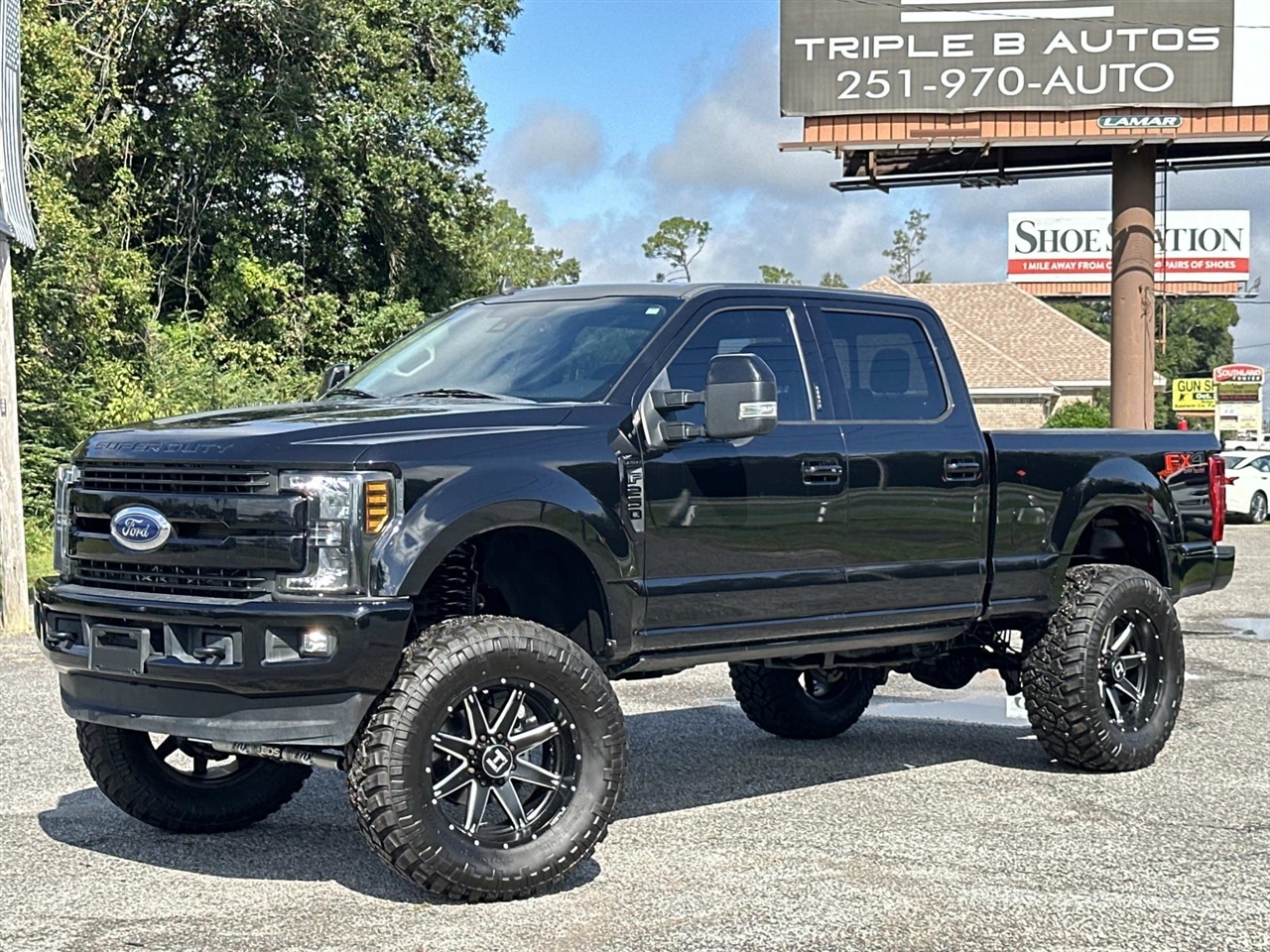 2019 Ford Super Duty F-250 SRW LARIAT 4WD Crew Cab 6.75' Box