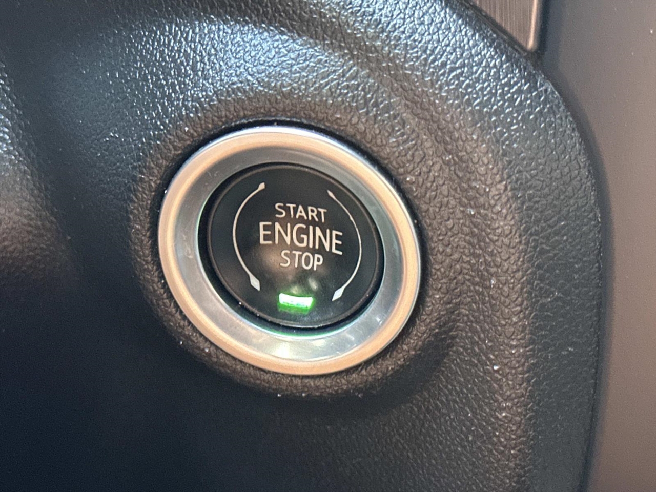 GMC Sierra 2500HD 4WD Crew Cab 159" AT4 2021 GMC Sierra 2500HD 4WD Crew Cab 159" AT4 2021