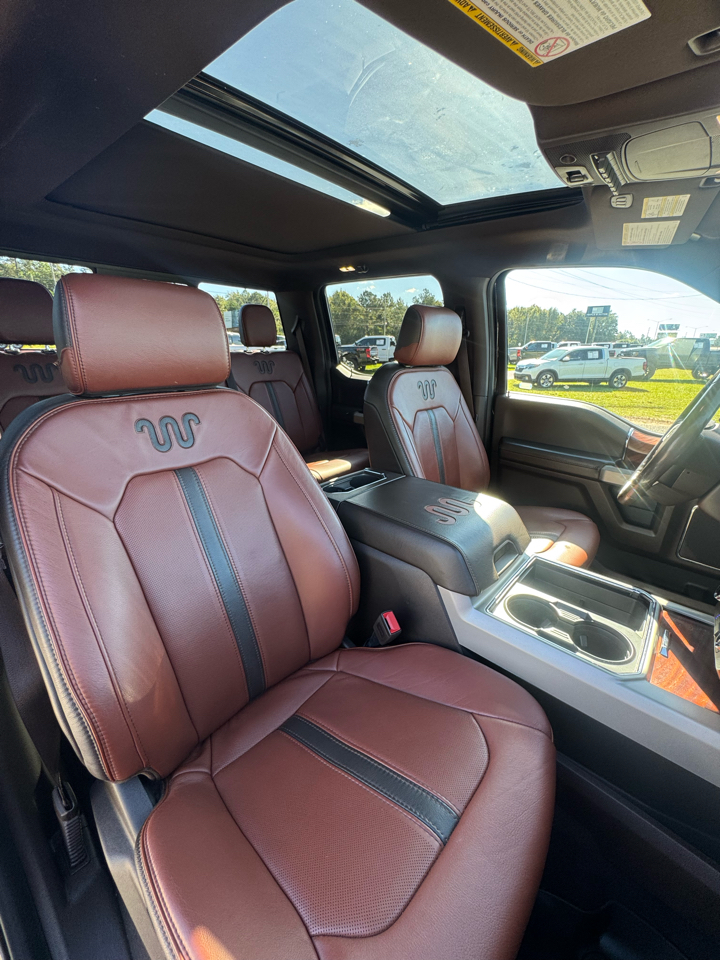 Ford Super Duty F-350 SRW 4WD Crew Cab 156" King Ranch 2019 Ford Super Duty F-350 SRW 4WD Crew Cab 156" King Ranch 2019