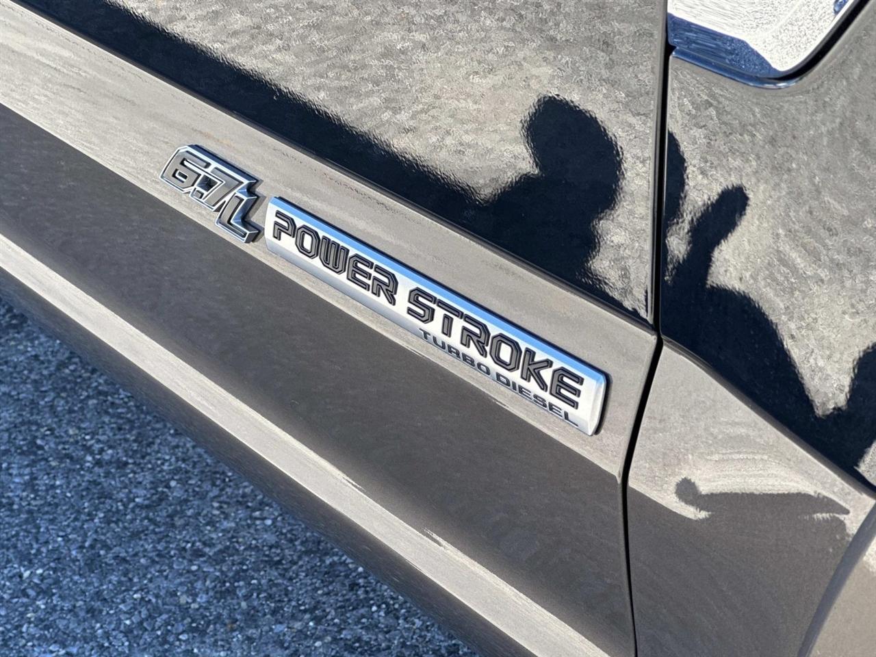 Ford Super Duty F-350 SRW 4WD Crew Cab 156" King Ranch 2019