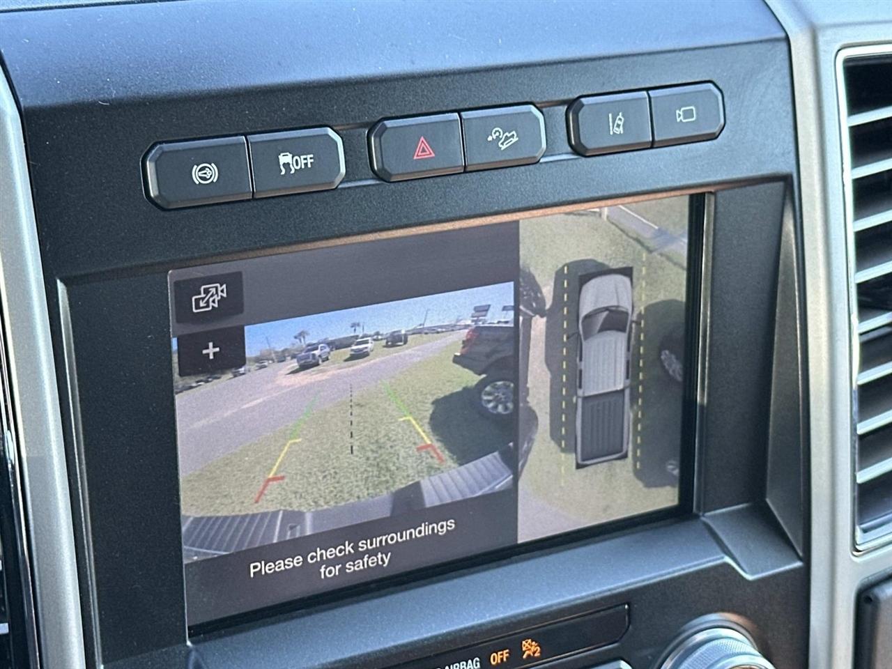 Ford Super Duty F-350 SRW 4WD Crew Cab 156" King Ranch 2019