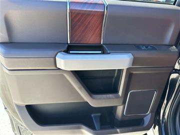 2019 Ford Super Duty F-350 SRW 4WD Crew Cab 156" King Ranch