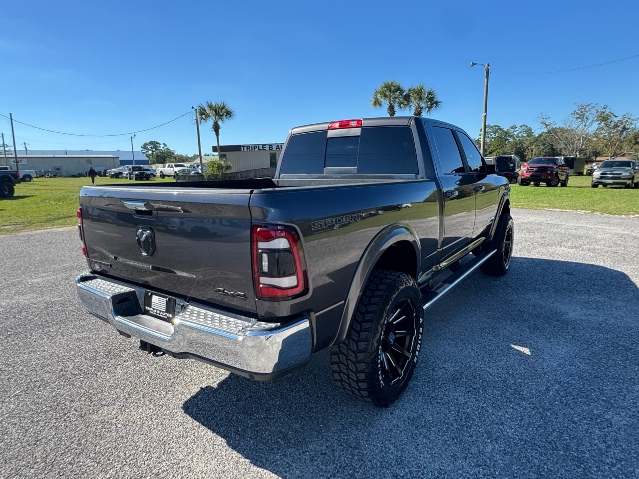 RAM 2500 Laramie 4x4 Crew Cab 6'4" Box 2022 RAM 2500 Laramie 4x4 Crew Cab 6'4" Box 2022