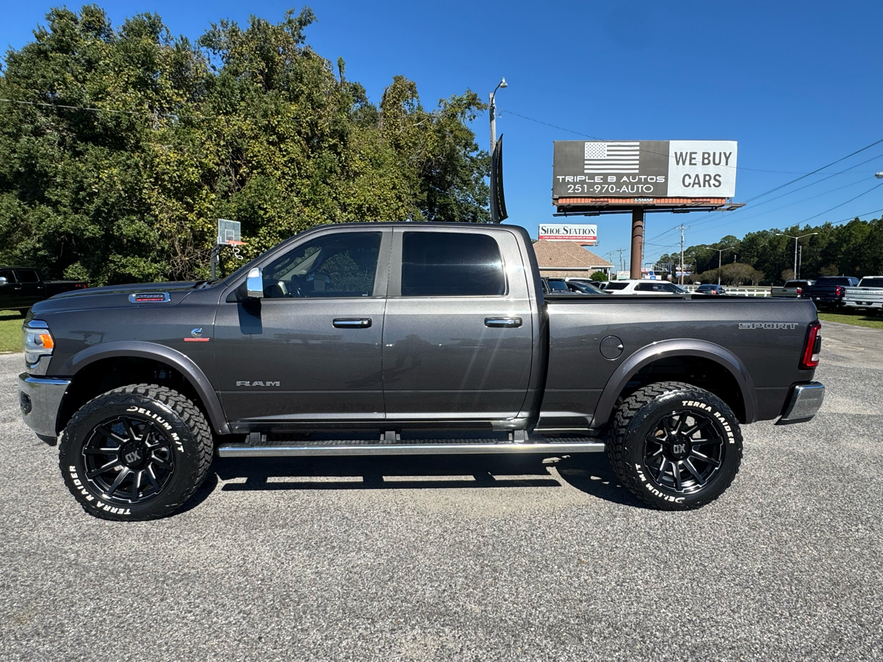 RAM 2500 Laramie 4x4 Crew Cab 6'4" Box 2022 RAM 2500 Laramie 4x4 Crew Cab 6'4" Box 2022