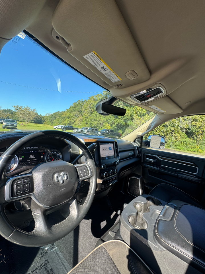 RAM 2500 Laramie 4x4 Crew Cab 6'4" Box 2022 RAM 2500 Laramie 4x4 Crew Cab 6'4" Box 2022