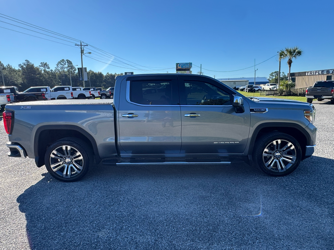 GMC Sierra 1500 4WD Crew Cab 147" SLT 2019 GMC Sierra 1500 4WD Crew Cab 147" SLT 2019