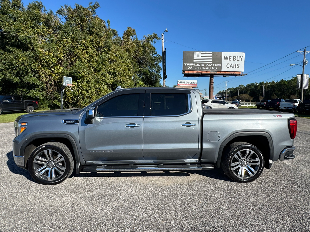 GMC Sierra 1500 4WD Crew Cab 147" SLT 2019 GMC Sierra 1500 4WD Crew Cab 147" SLT 2019