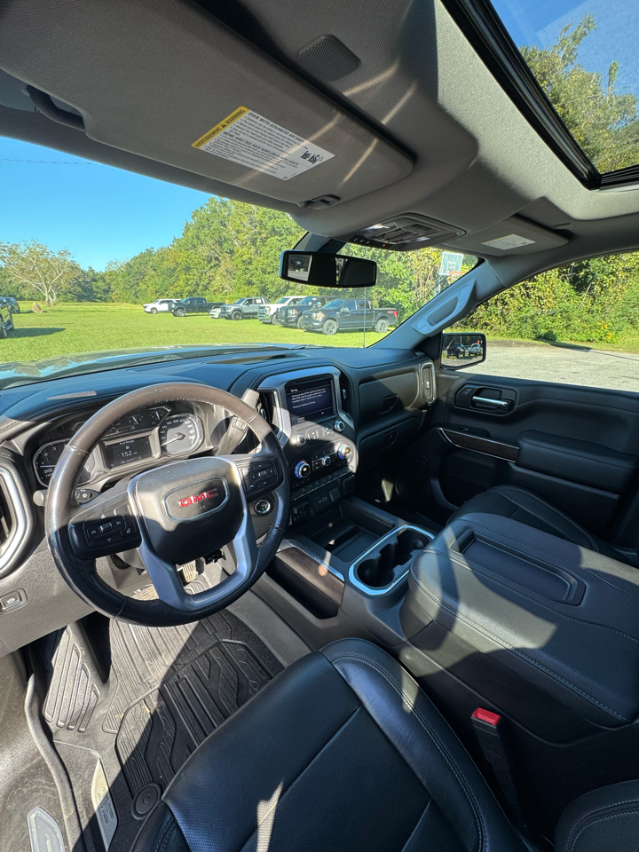 GMC Sierra 1500 4WD Crew Cab 147" SLT 2019 GMC Sierra 1500 4WD Crew Cab 147" SLT 2019