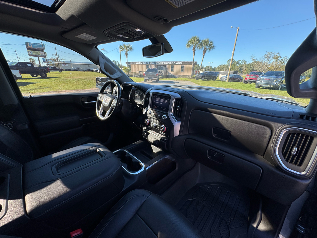 GMC Sierra 1500 4WD Crew Cab 147" SLT 2019 GMC Sierra 1500 4WD Crew Cab 147" SLT 2019