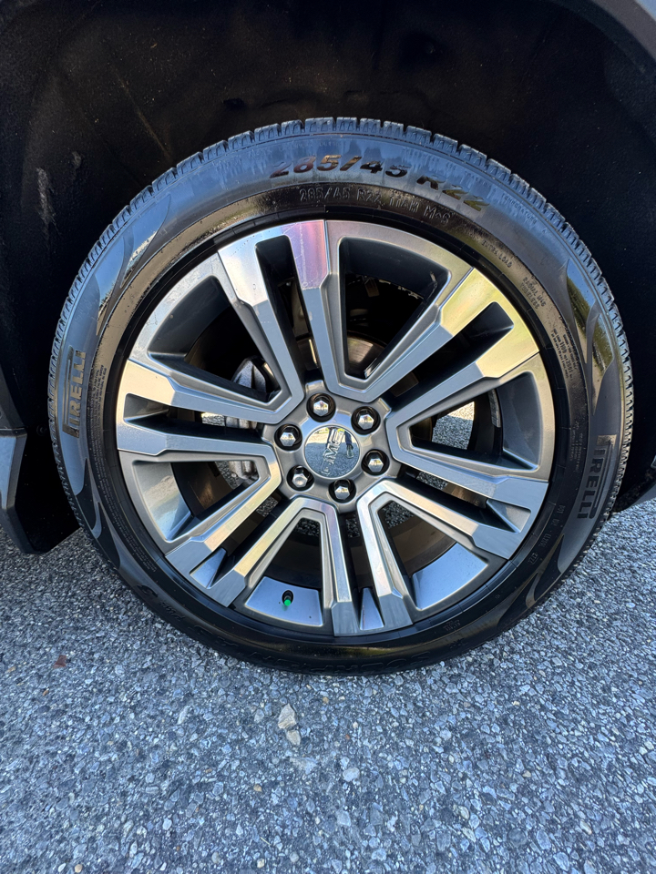 GMC Sierra 1500 4WD Crew Cab 147" SLT 2019 GMC Sierra 1500 4WD Crew Cab 147" SLT 2019