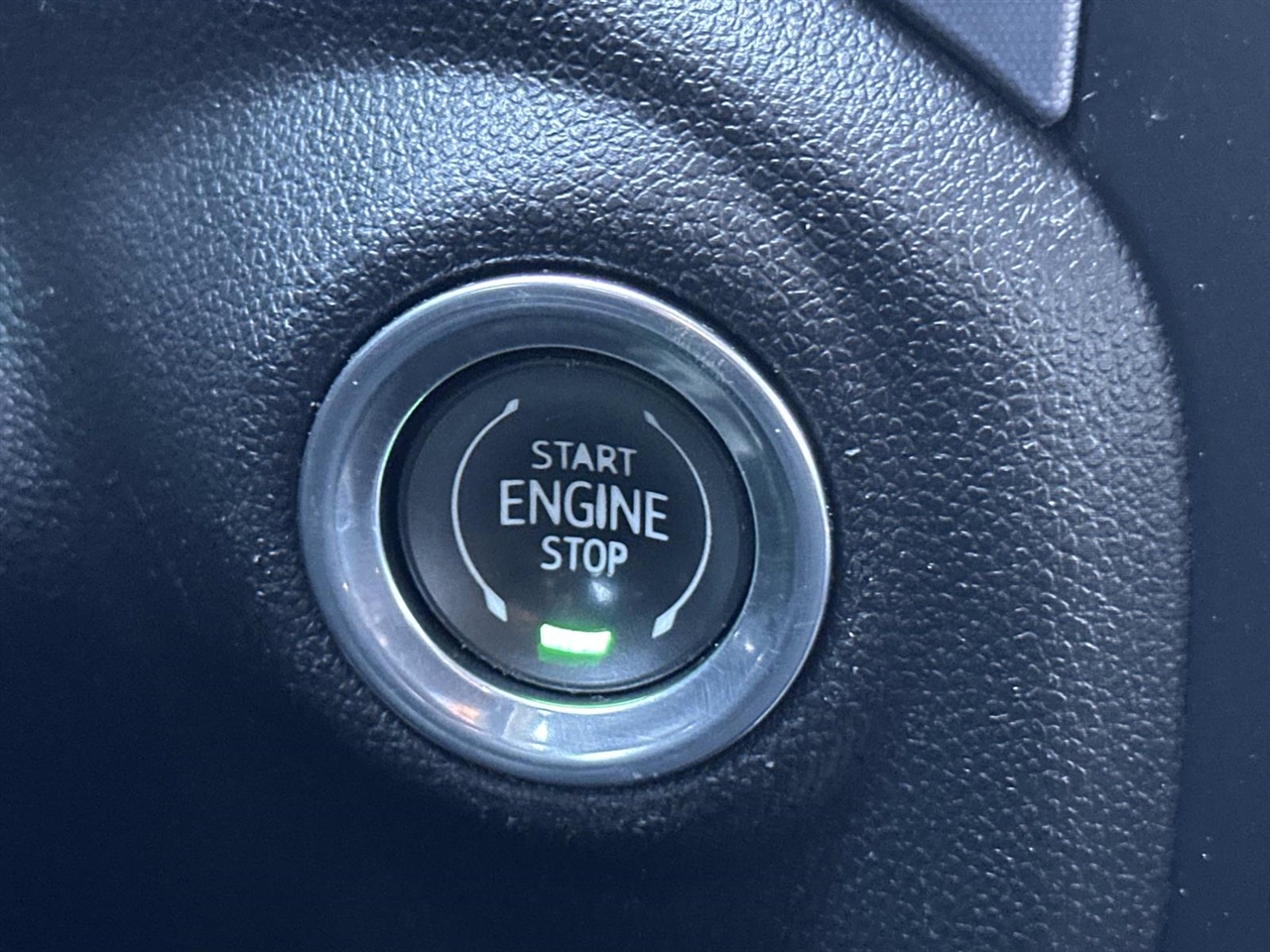 2019 GMC Sierra 1500 4WD Crew Cab 147" SLT