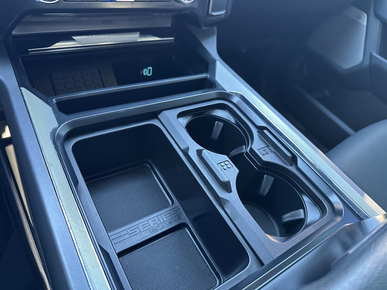 2024 Ford Super Duty F-250 SRW 4WD Crew Cab 156" Lariat