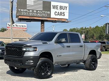2025 RAM 1500 Warlock 4x4 Crew Cab 5'7" Box