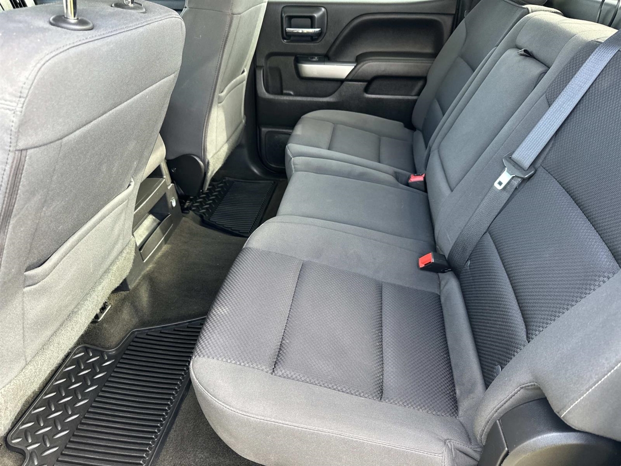 Chevrolet Silverado 1500 2WD Crew Cab 143.5" LT w/1LT 2018