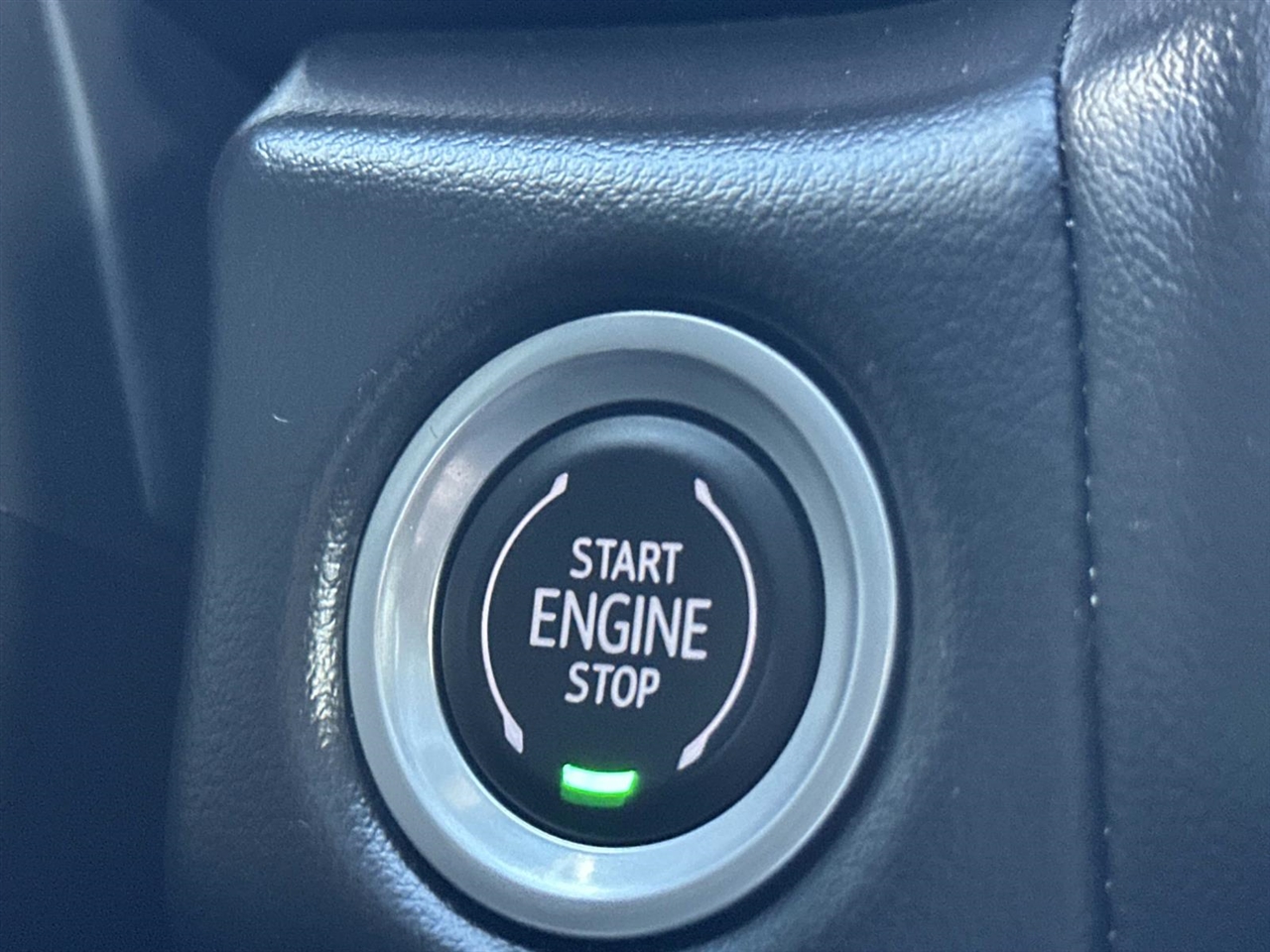 Chevrolet Suburban 4WD 4dr Z71 2022