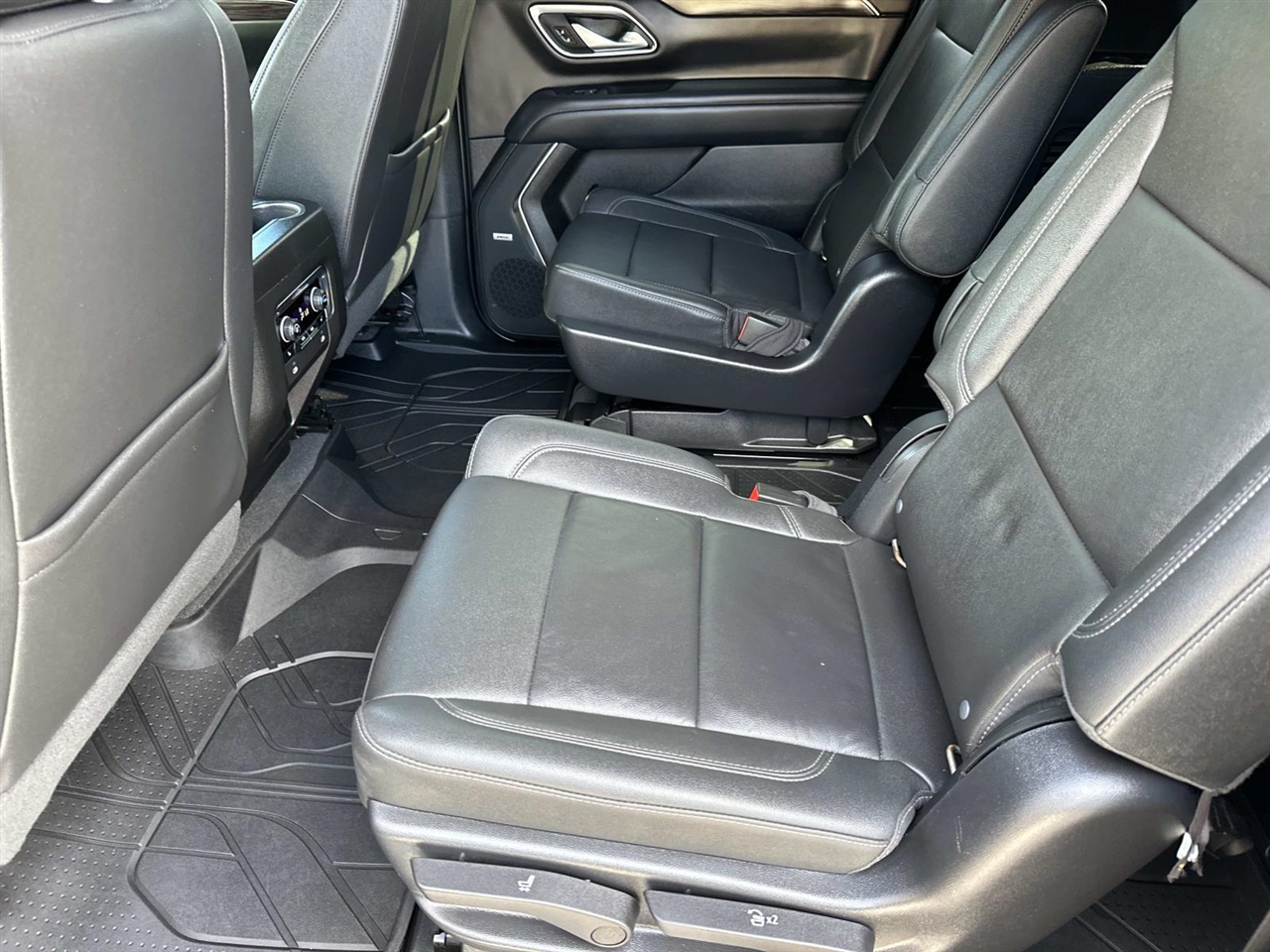 Chevrolet Suburban 4WD 4dr Z71 2022